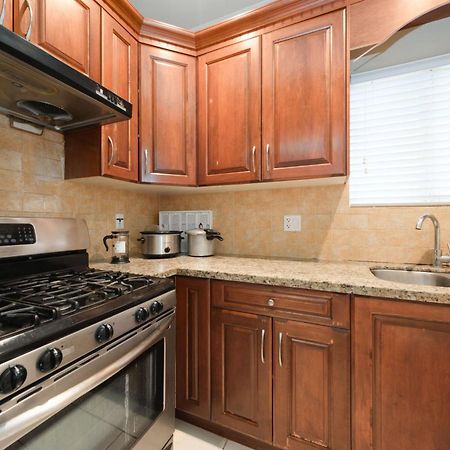 Cambie & 61St Ave Homestay Vancouver Zewnętrze zdjęcie